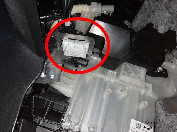 PIVOT �u�[�X�g�v DUAL GAUGE RS DRXB